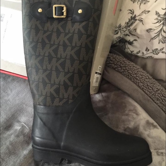 Michael Kors rain boots