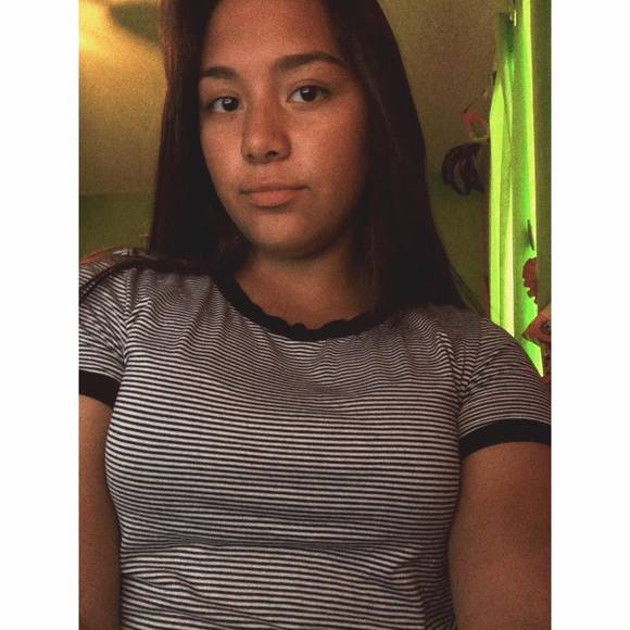 Meet your Posher, Carolina - Picture 1 of 1