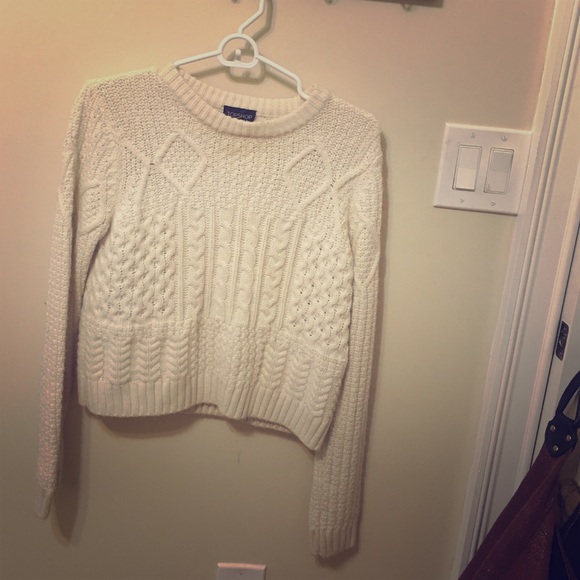 I have the same sweater in a different color