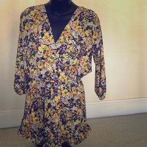 XS/Small Saks Yellow Floral 3/4 sleeve Romper