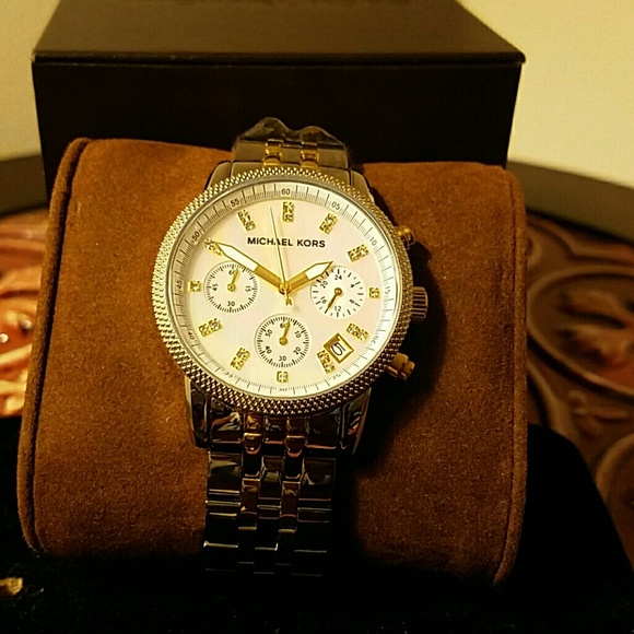 NWT Authentic Michael kors Watch**Sale*