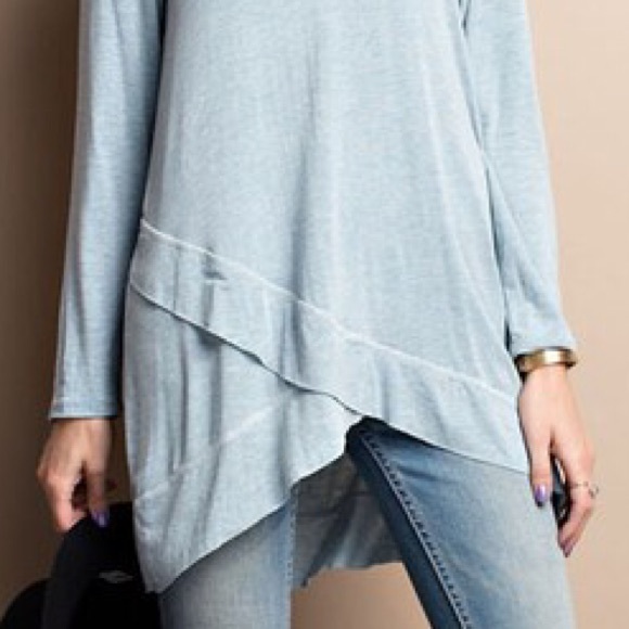 🚨1 HR SALE🚨JAX loose fit solid tunic top - TEAL - Picture 2 of 2