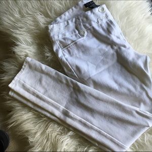 WHITE SKINNY PANTS