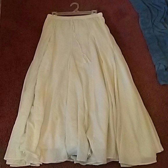 Skirt - Picture 1 of 1