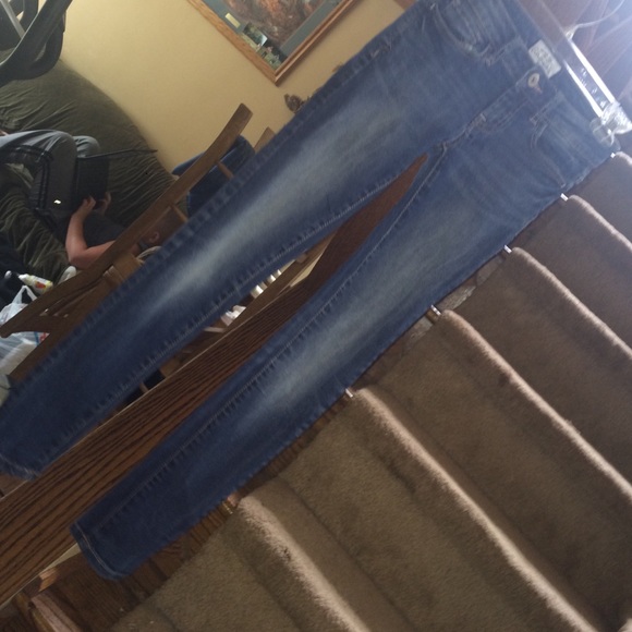 gently used/worn Aeropostale jeggings. size 00R
