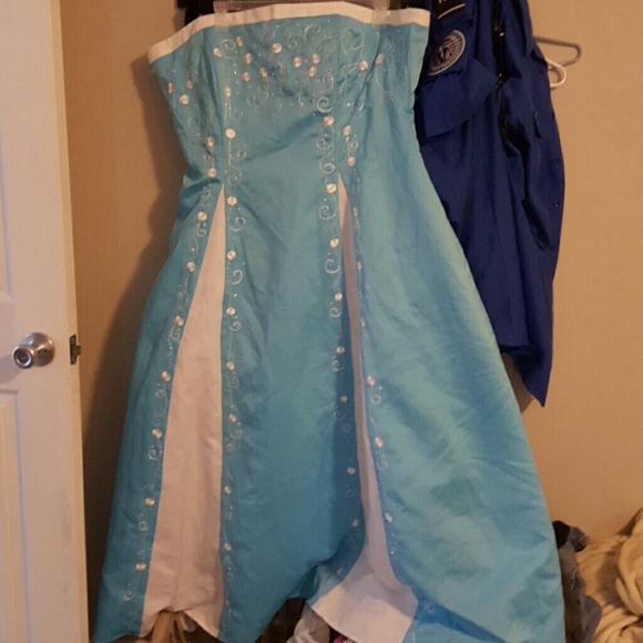 Prom dress