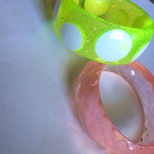 Bracelet bundle ! Pink and lime green !