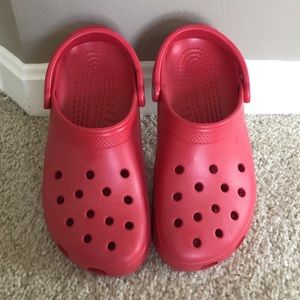 Red crocs