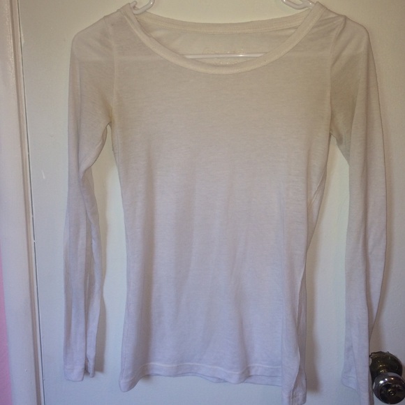 Aeropostale white long sleeve! XS! - Picture 1 of 3