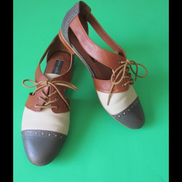 Steve Madden Shoes - Splendid Block Cut Out Steve Madden Oxford Shoes