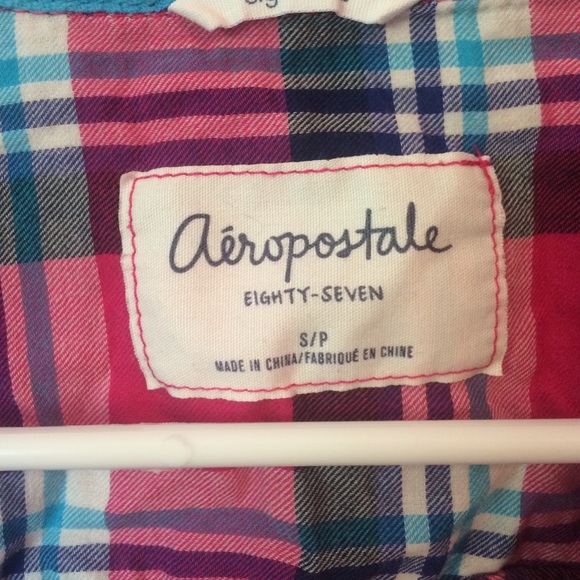 Aeropostale pink flannel!! Size Small! - Picture 2 of 3
