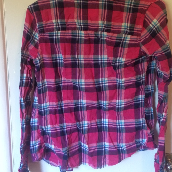 Aeropostale pink flannel!! Size Small! - Picture 3 of 3