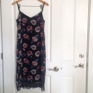 New Zara camisole dress with laced aim