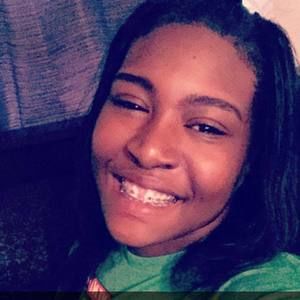 Meet your Posher, Amayla