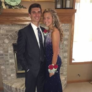 Meet your Posher, Nicolle