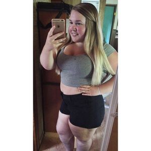 Meet your Posher, Ashleigh