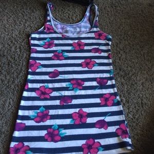 Striped and floral tank !