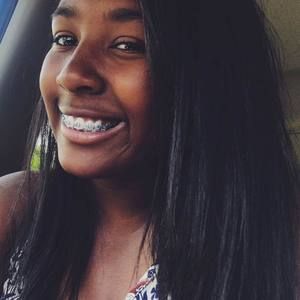 Meet your Posher, Christiana