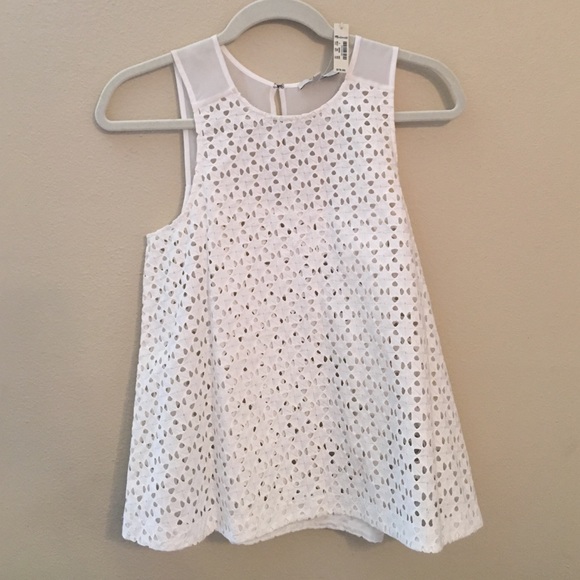 FINAL SALE ON THIS Madewell white top