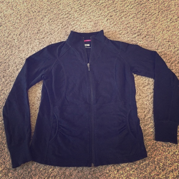Black Kenneth Cole reaction zip up. Small.