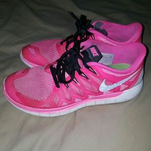 Nikes Size 8.5