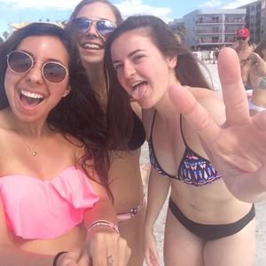 Meet your Posher, Abbie