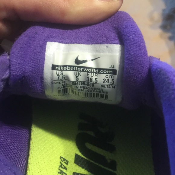 Womens sz 7.5 h2o repel free run 5.0 - Picture 4 of 4