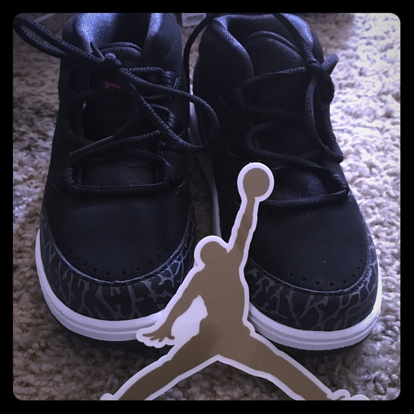 Jordan Deluxe BT size 10C toddler