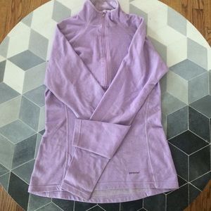 Lightweight Patagonia half zip sweater size M