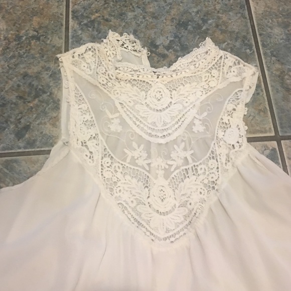 White Delicate Lace Top - Picture 2 of 2