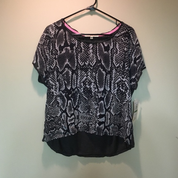 Snake print t shirt