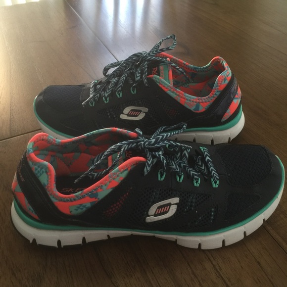 Skechers Shoes - Skechers Sneakers