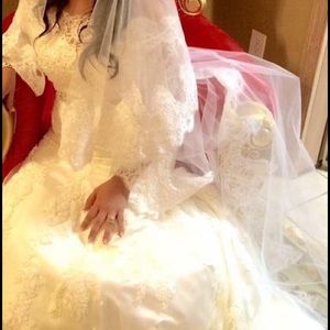 Two-tier Cathedral style bridal veil