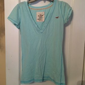 Hollister v-neck
