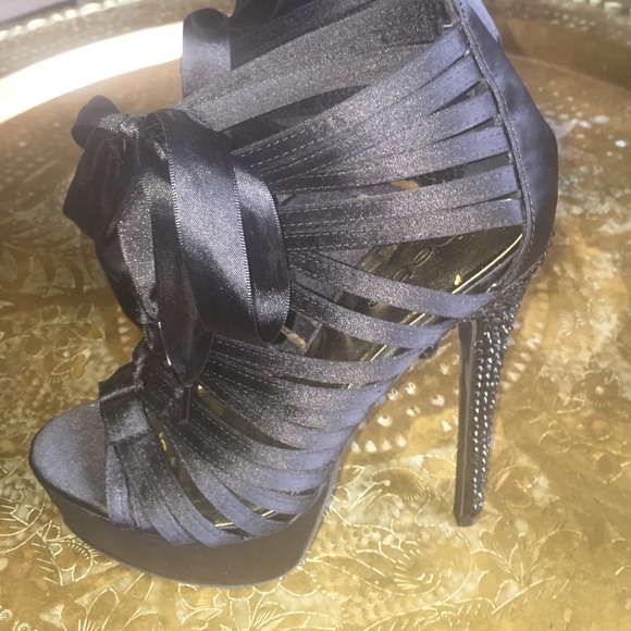 bebe black high heels