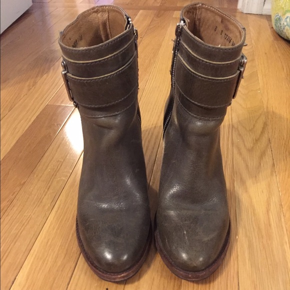Frye worn once boots