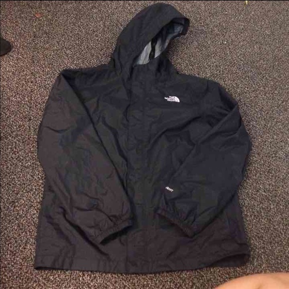(SOLD) NorthFace windbreaker/rain jacket