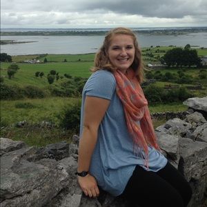 Meet your Posher, Mae