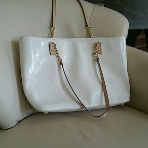 Michael Kors tote