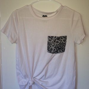 White flower picket shirt! size XS