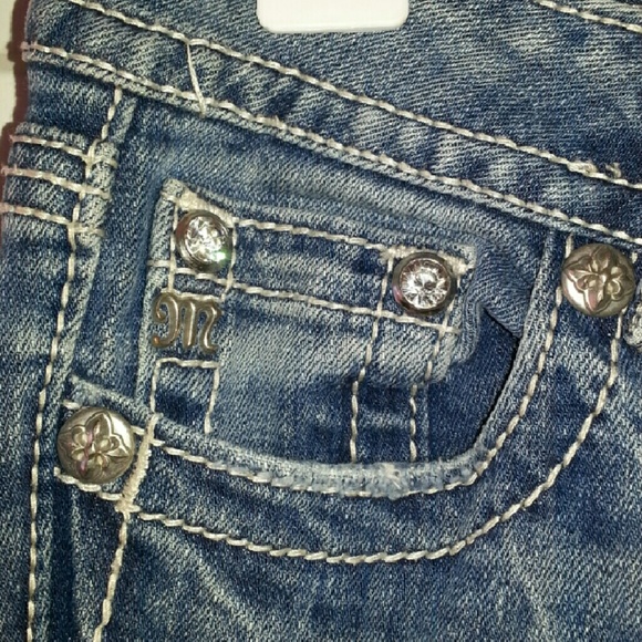 SOLD  Miss Me Boot Cut size 26 - Picture 3 of 4