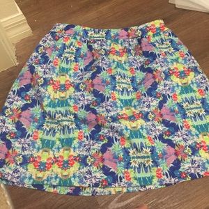 High waisted skirt