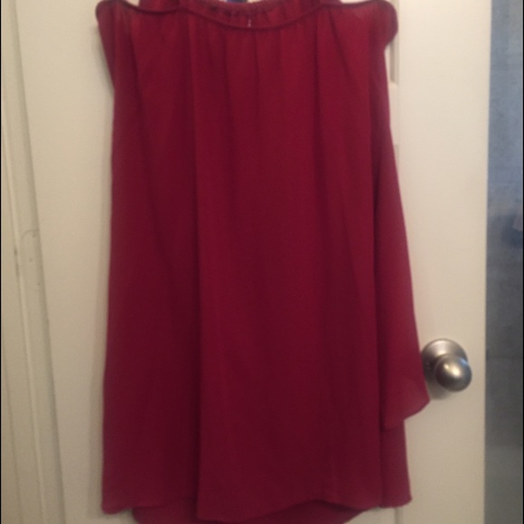 Raspberry Elegant Dress - Picture 4 of 4