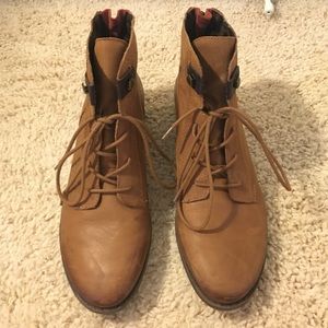 Crown Vintage Booties