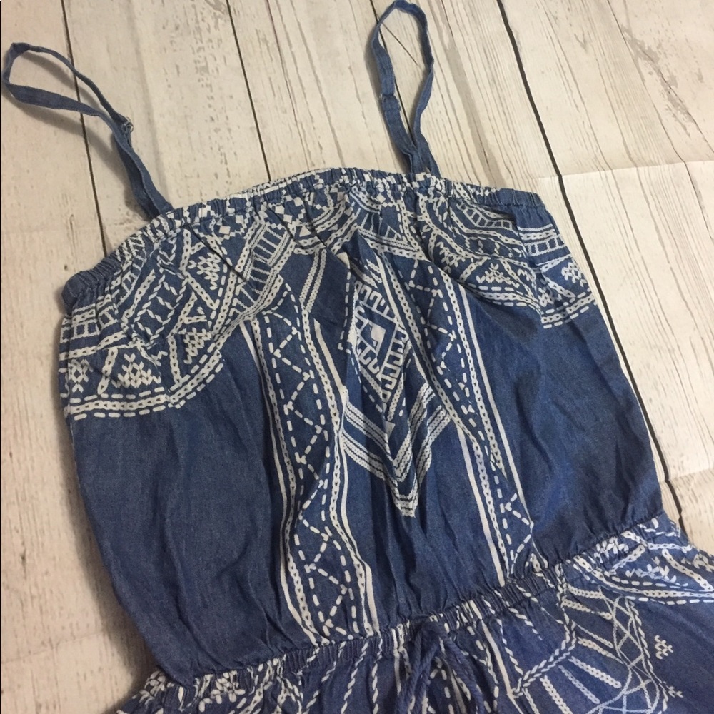 ✨Cute Denim Romper✨😻 - Picture 5 of 6