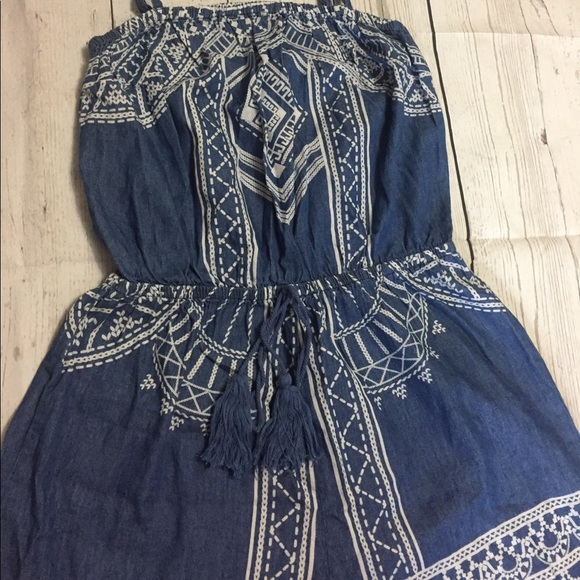 ✨Cute Denim Romper✨😻 - Picture 3 of 6