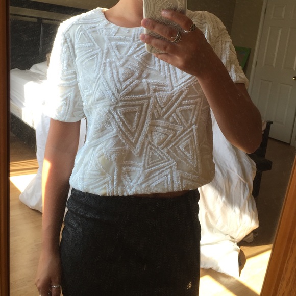 White crop top