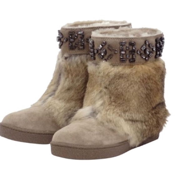 tory burch rabbit fur boots