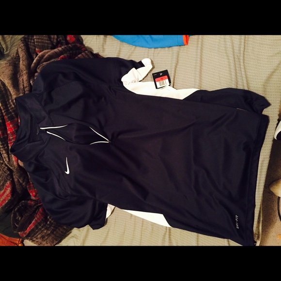Nike Pullover