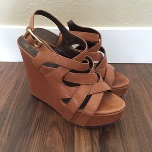 Vince Camuto wedges
